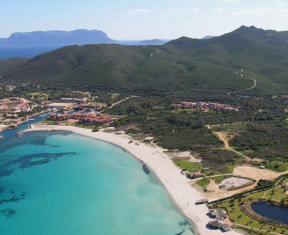 Colonna Beach Hotel Marinella Marinella  Kültér fotó