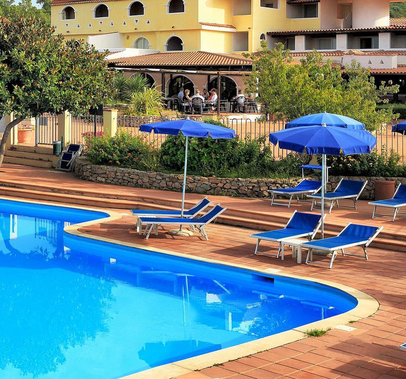 Colonna Beach Hotel Marinella Marinella  Kültér fotó